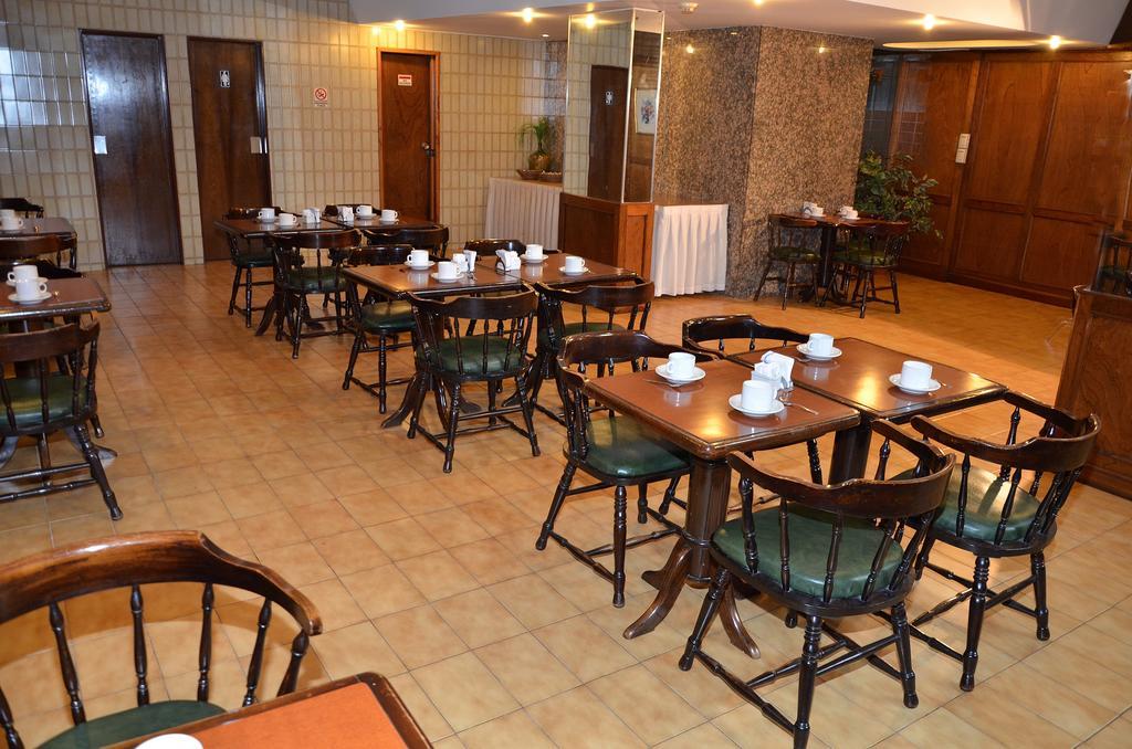 Ecuador Hotel - Buenos Aires — Photos 3